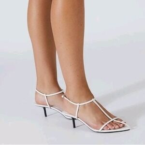 Tony Bianca Strappy Heel Sandals Size 7 Fast Heel Milk Capretto White Kitten
